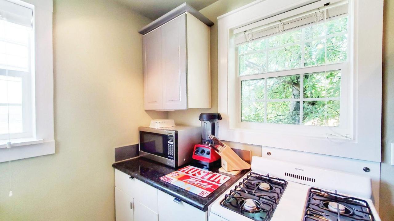 Ut Moody Center Downtown Eco Pecan Tree House Free Wifi Parking Quiet Office 오스틴 외부 사진